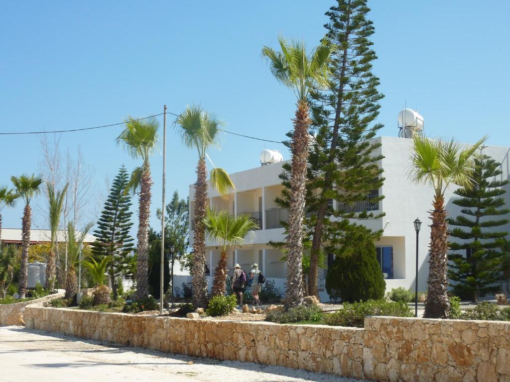 Aphrodite 2* Polis